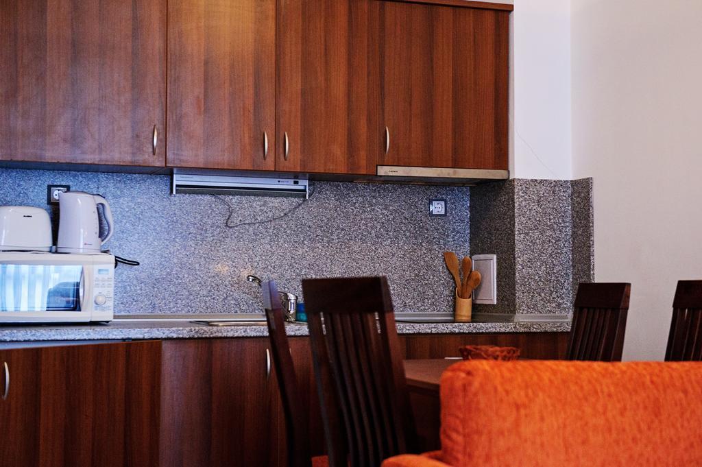 Mountain Residence Infinity Apartments Bansko Kamer foto
