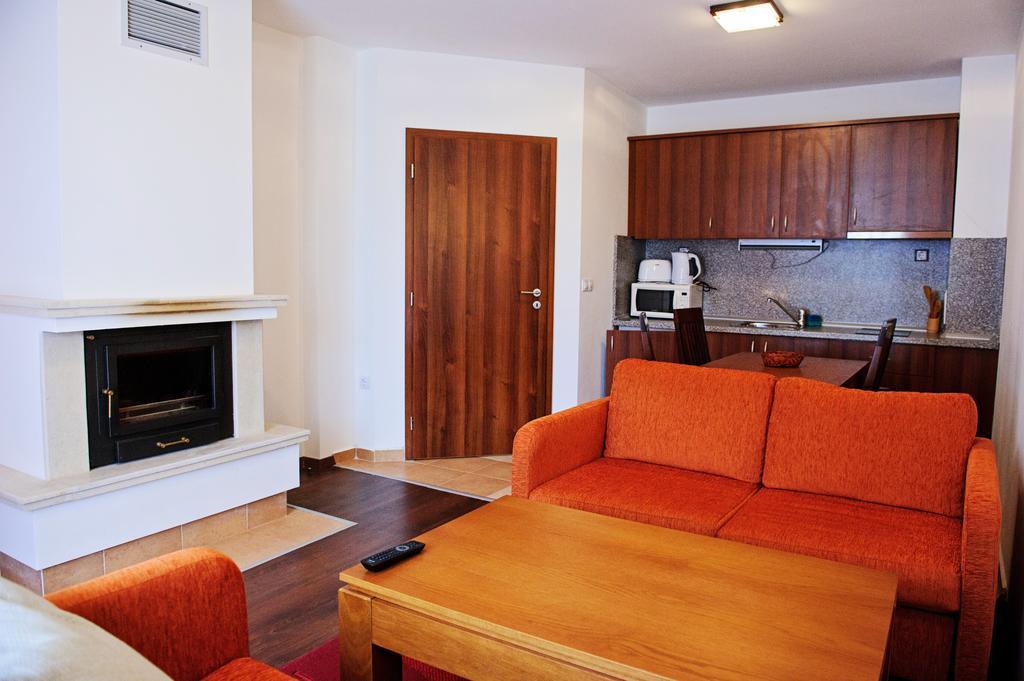 Mountain Residence Infinity Apartments Bansko Kamer foto